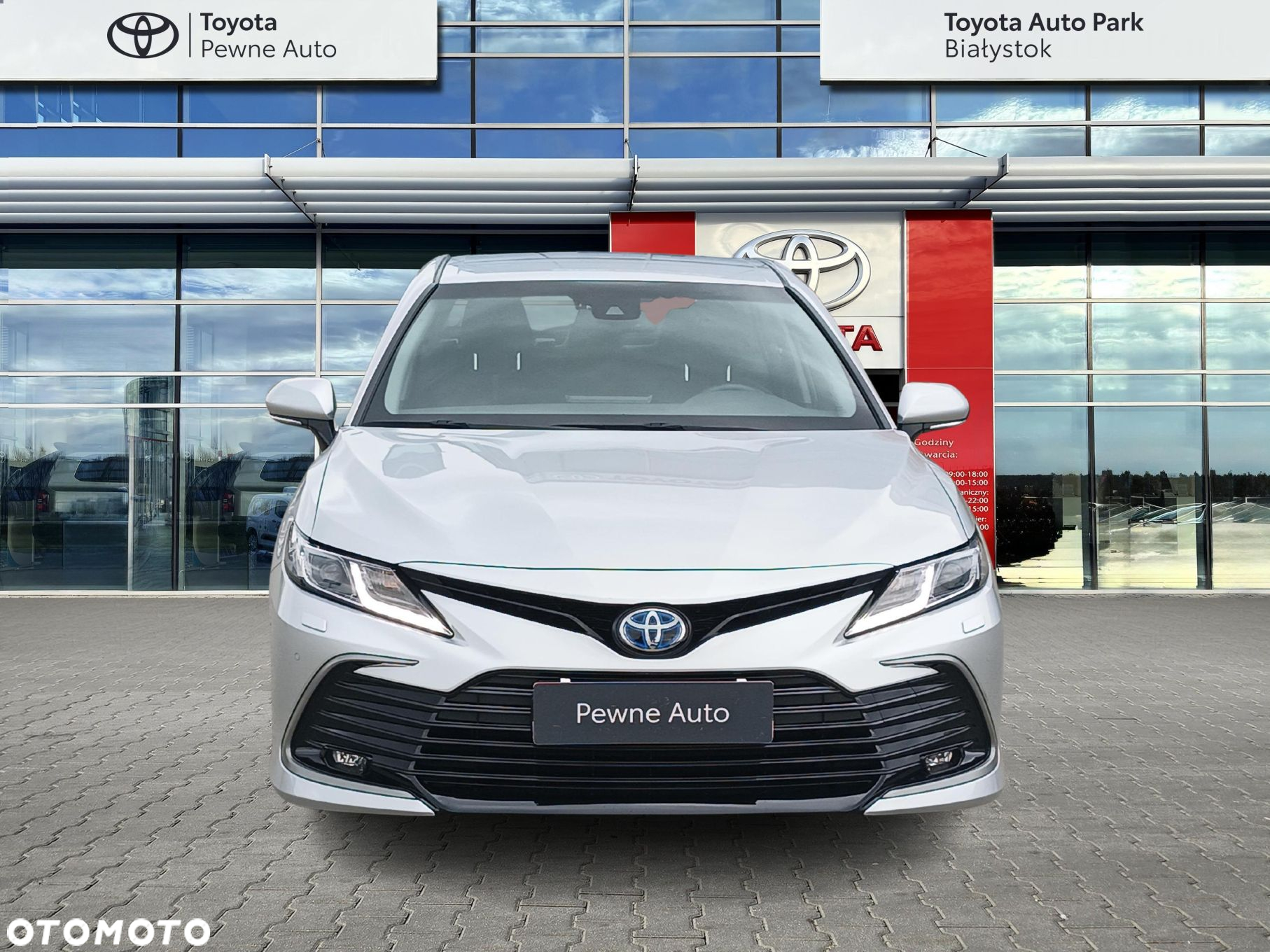Toyota Camry - 8