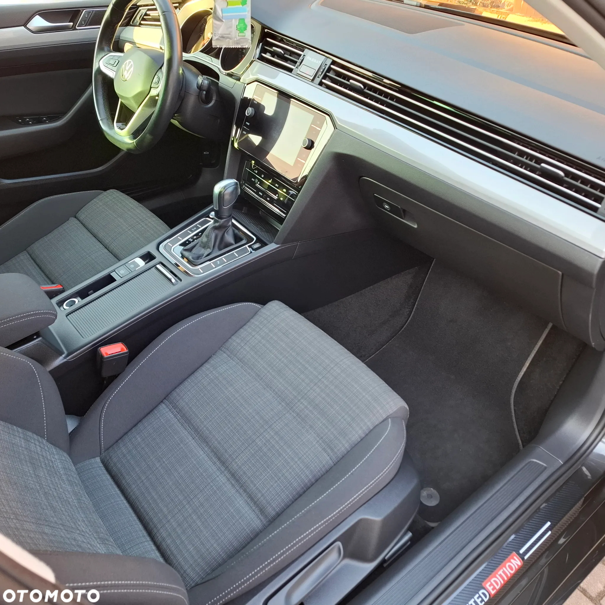 Volkswagen Passat 1.5 TSI OPF DSG Business - 10
