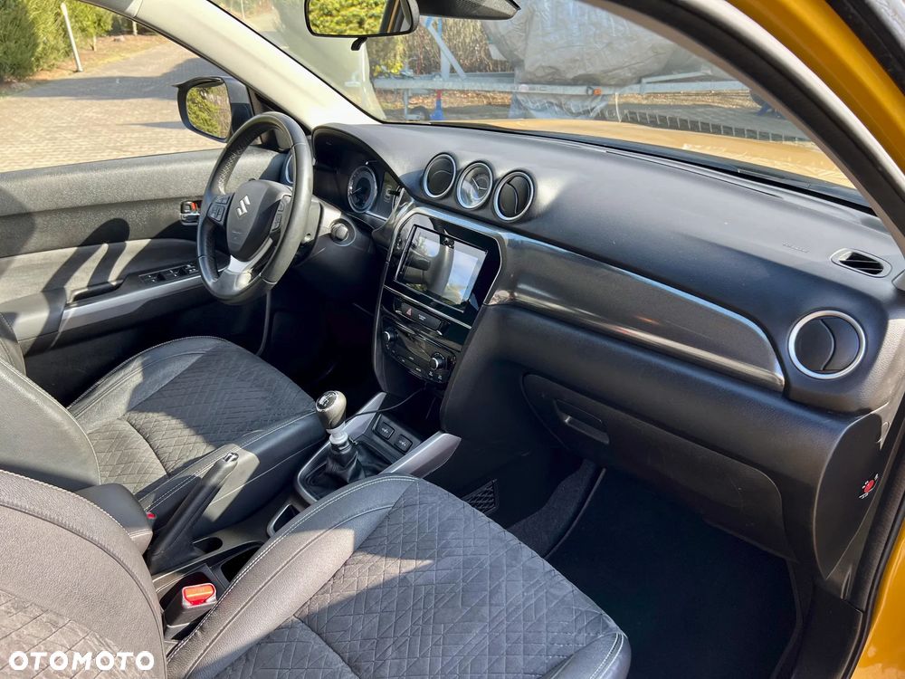 Suzuki Vitara 1.4 Boosterjet SHVS Elegance 2WD - 15