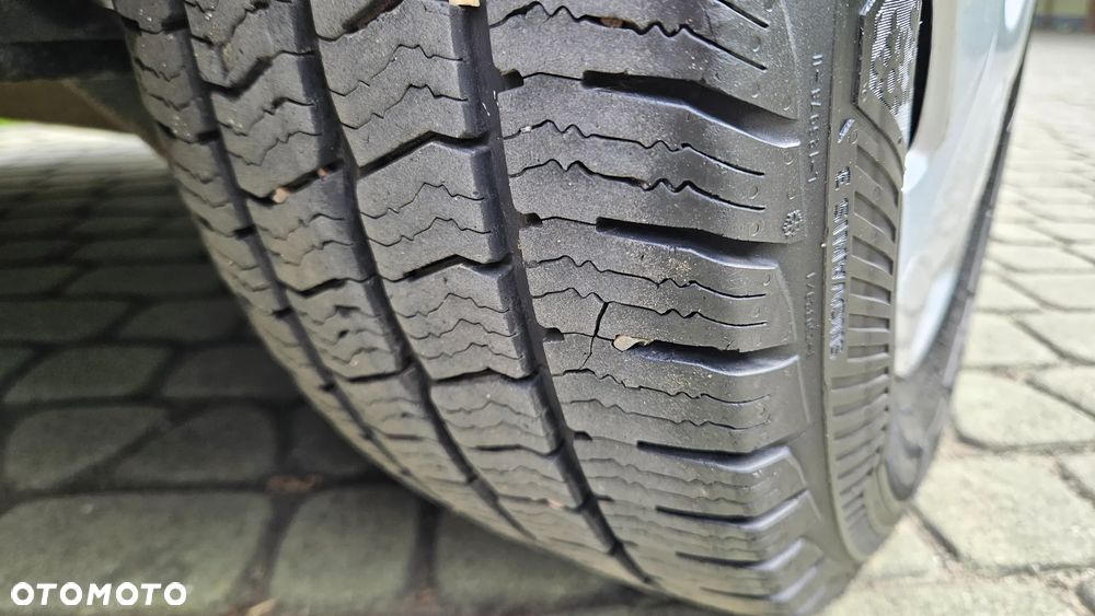 Ford Custom 2,0TDCI 2020Rok 147Tys.Km. L2 Długi Kamera Webasto Duży Wyświetlacz Hak - 39