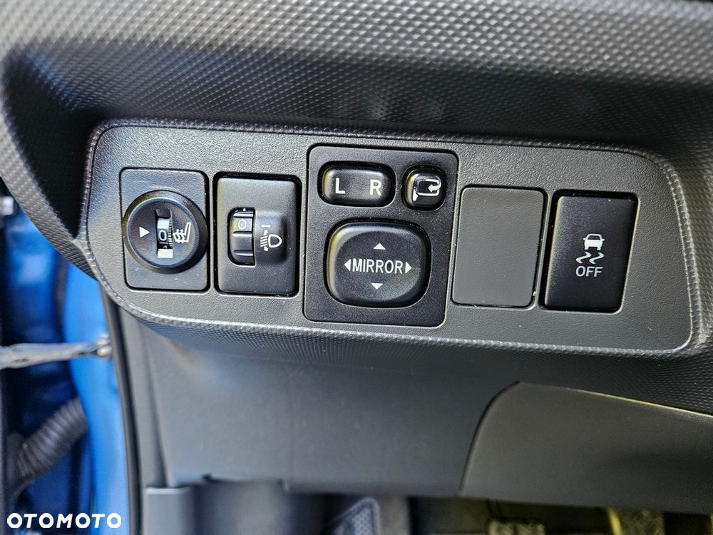 Toyota Auris - 25