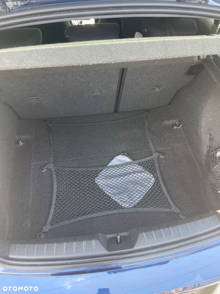 BMW Seria 1 118d Sport Line - 34