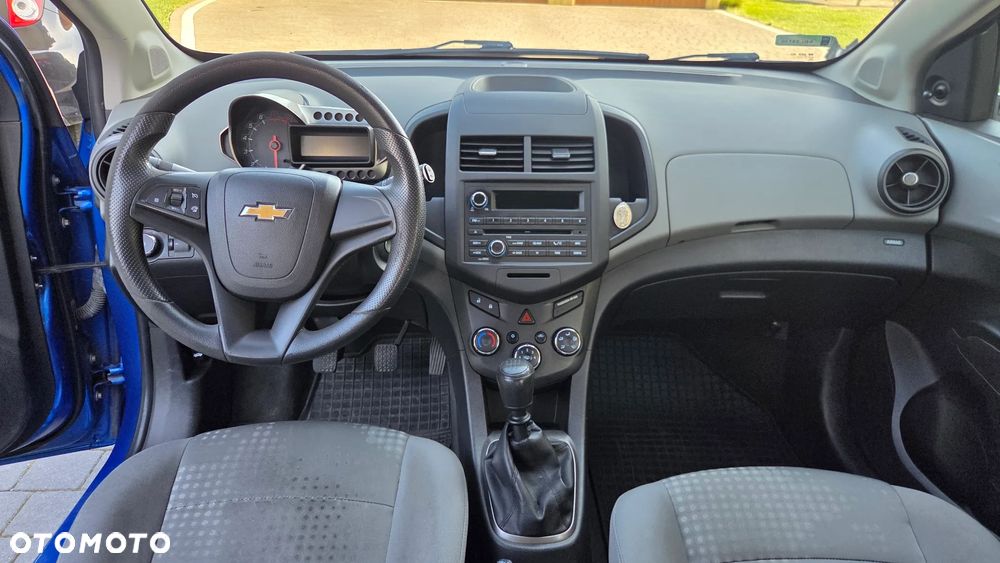 Chevrolet Aveo 1.2 LS - 11