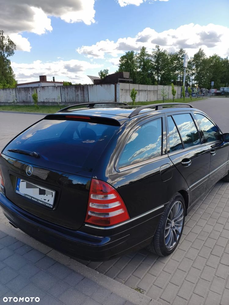 Mercedes-Benz Klasa C 200 Kompressor Avantgarde Sport Edition + - 7