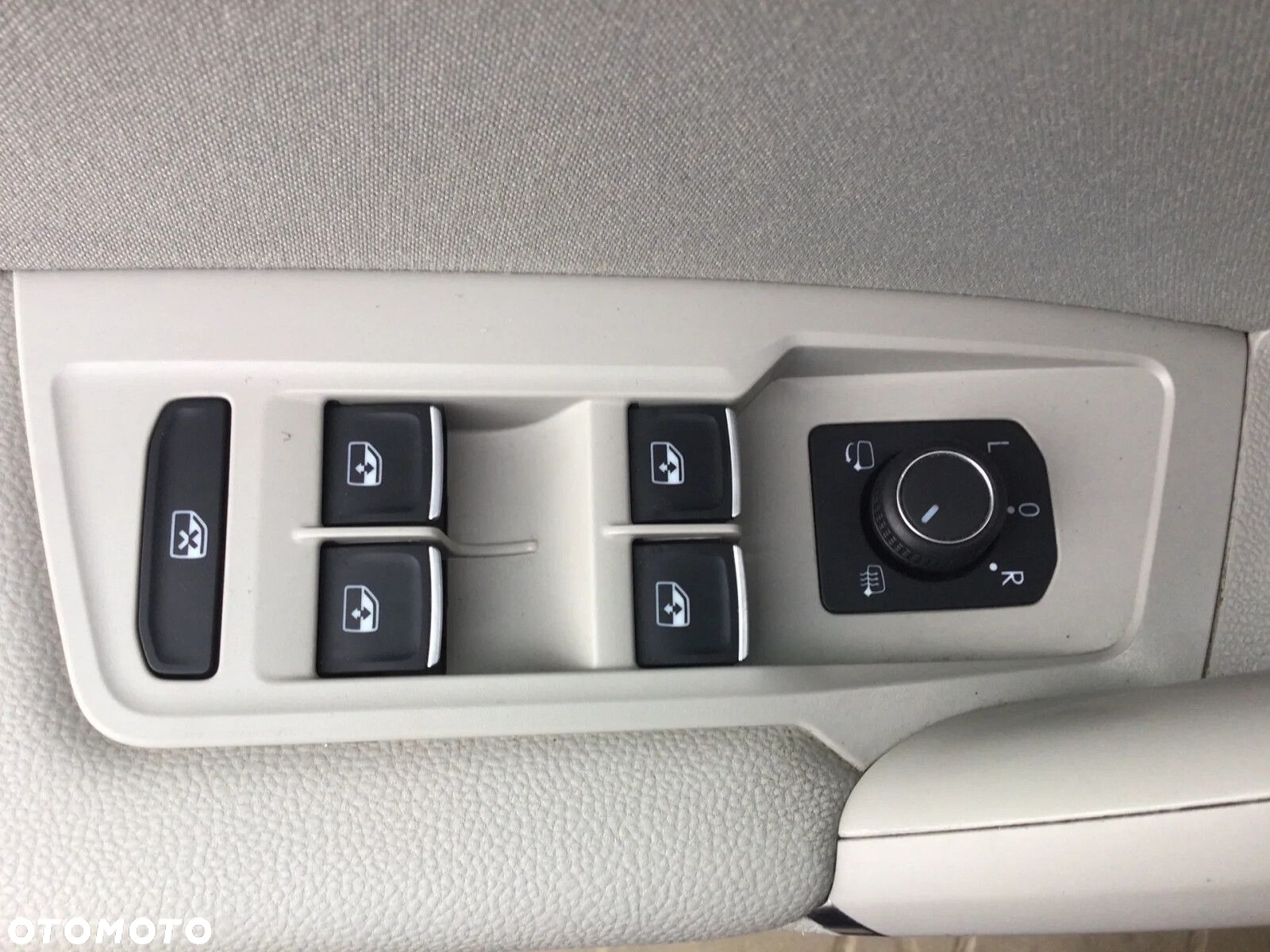 Volkswagen Tiguan Allspace - 10