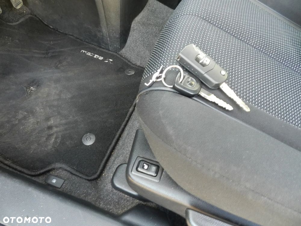 Mazda 2 - 21