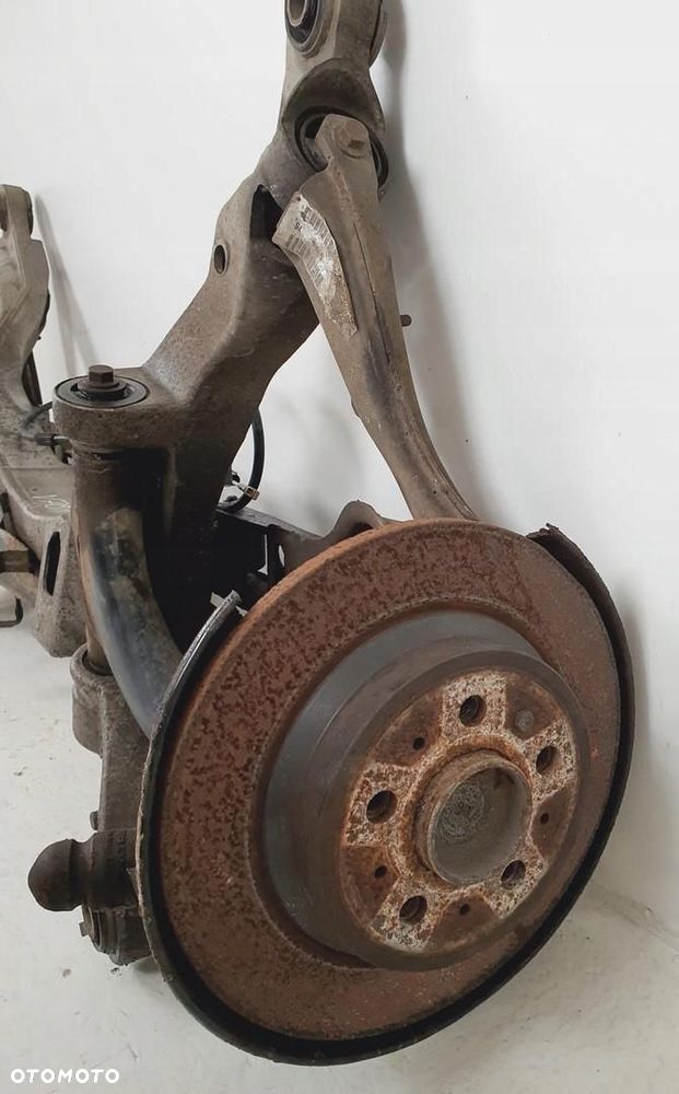 WÓZEK SANKI BELKA TYLNA OŚ TYŁ VOLVO V70 II - 3