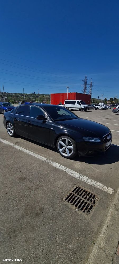 Audi A4 2.0 TDI DPF S line Sportpaket - 9
