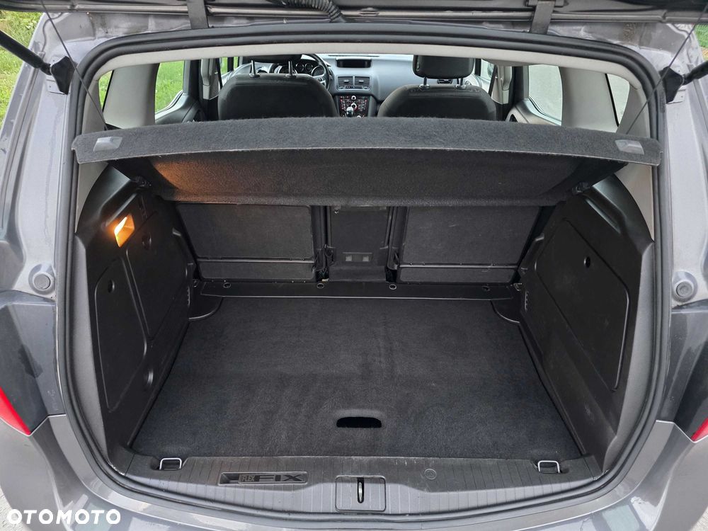 Opel Meriva - 8
