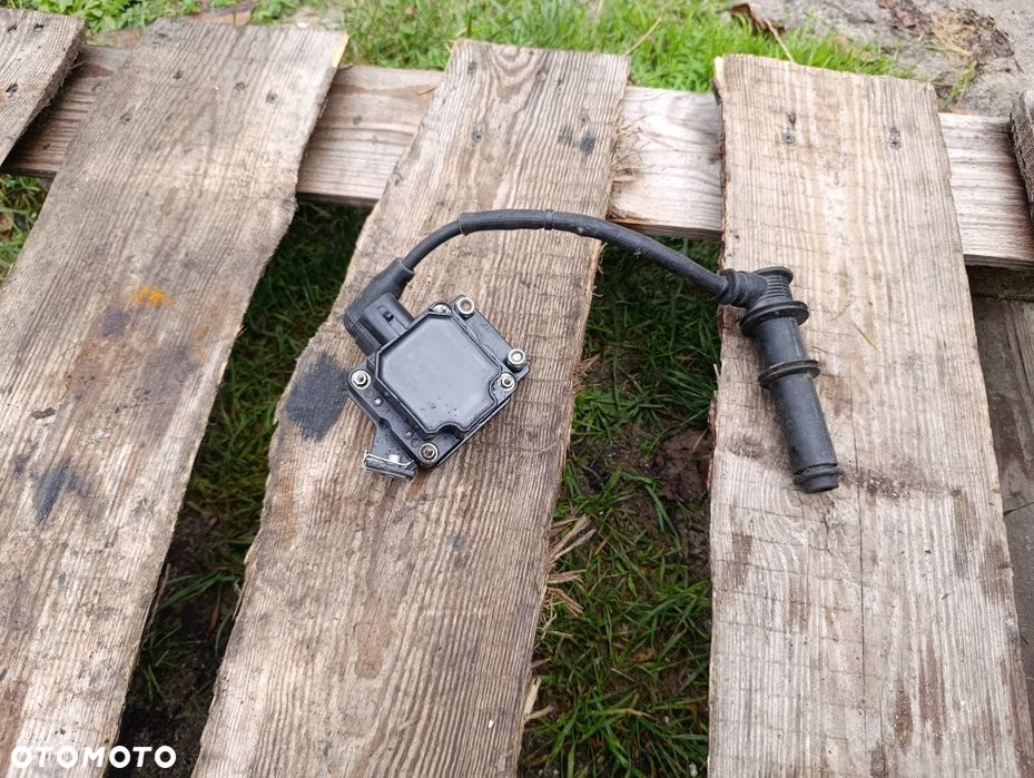 Cewka zapłonowa Aprilia SX 125 zapłon iskrownik fajka części  A4 - 1