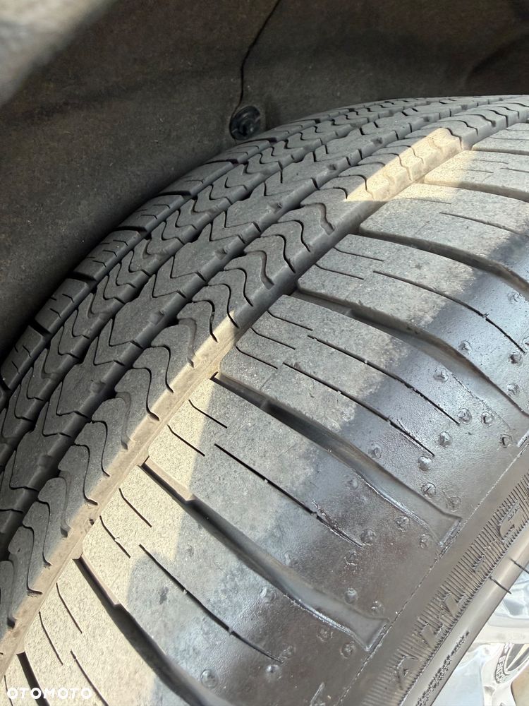 Mercedes-Benz GLC 300 4Matic 9G-TRONIC AMG Line Plus - 10