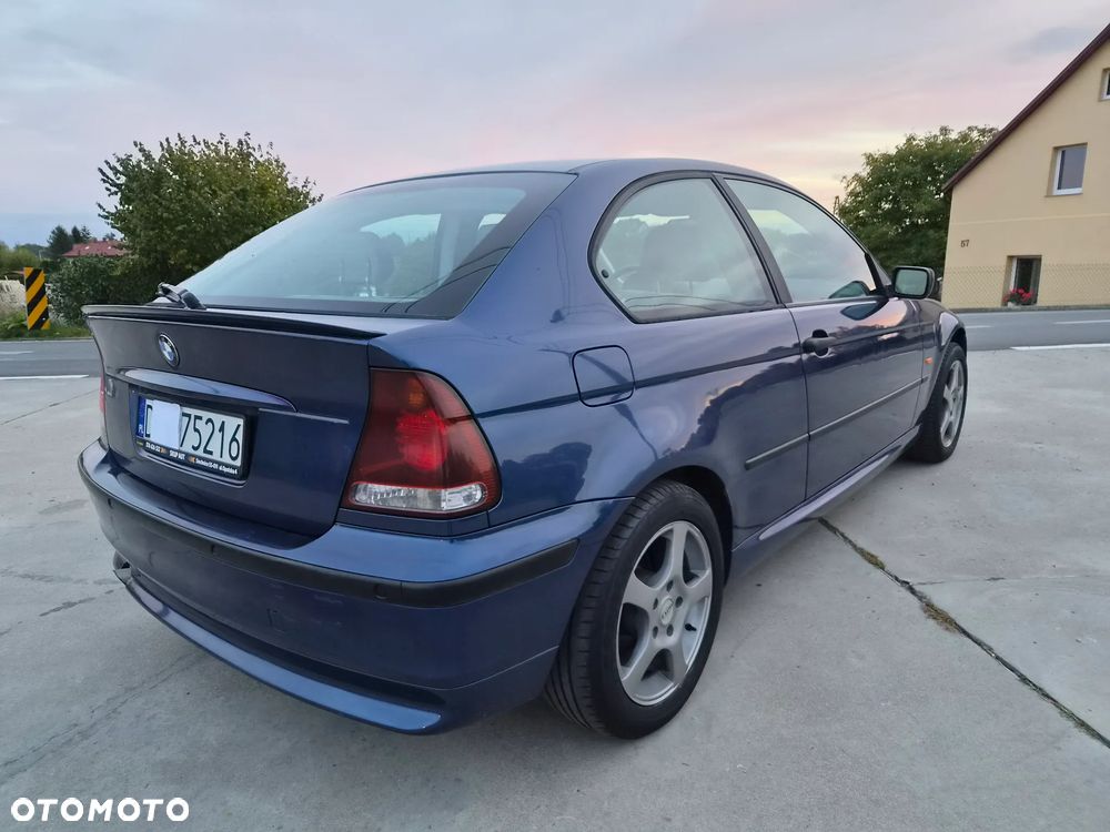 BMW Seria 3 2003 photo 3