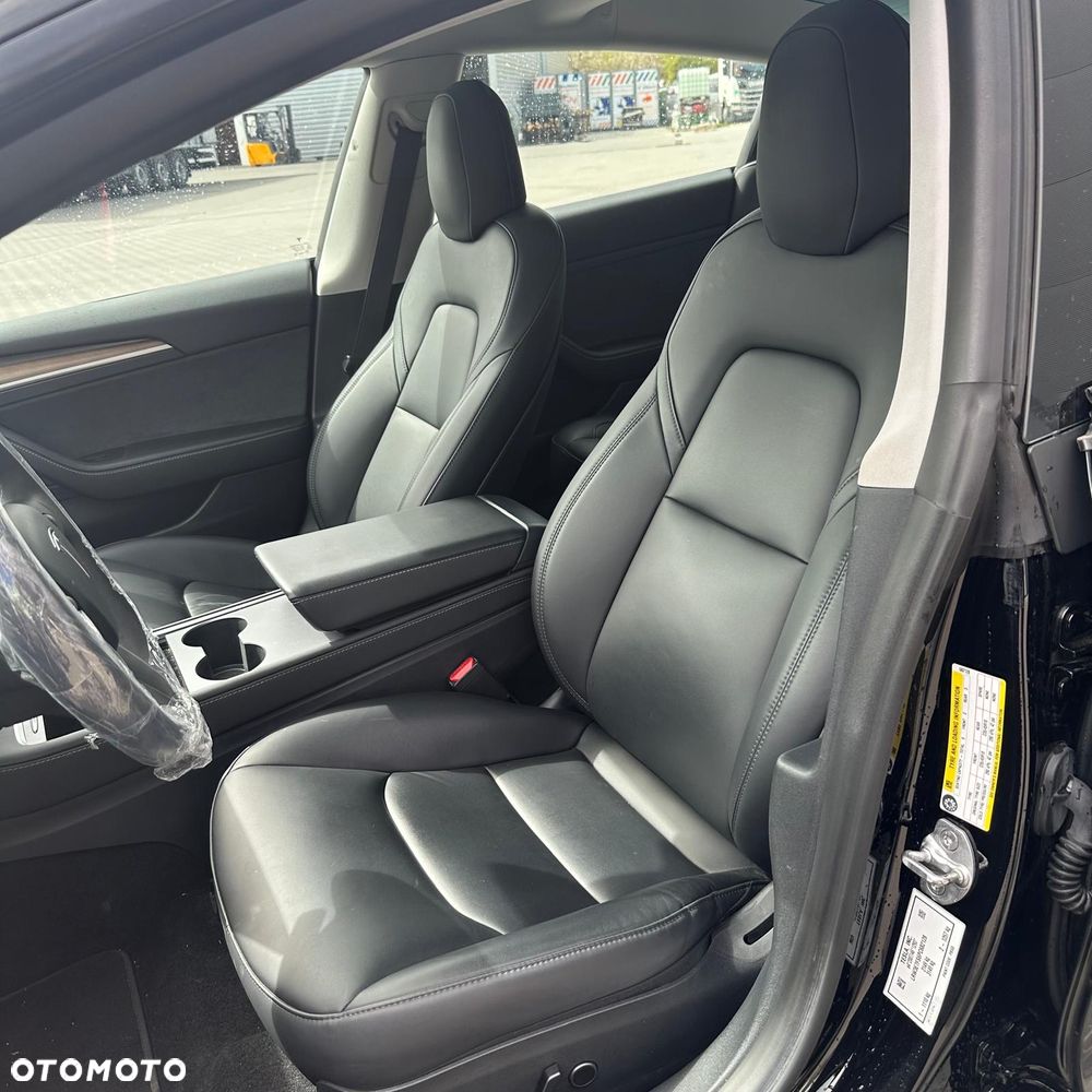 Tesla Model 3 Long Range RWD - 12