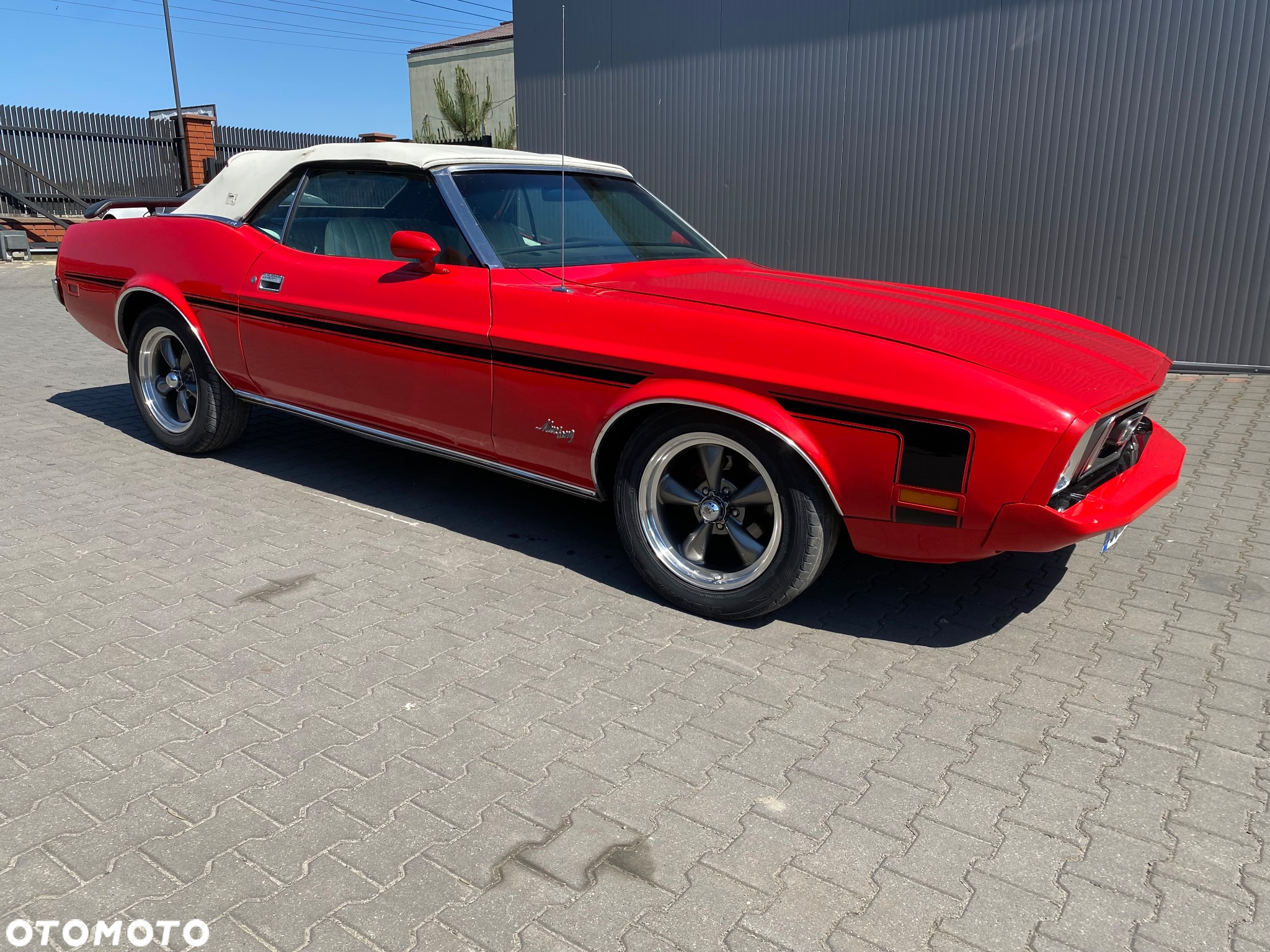 Ford Mustang - 2