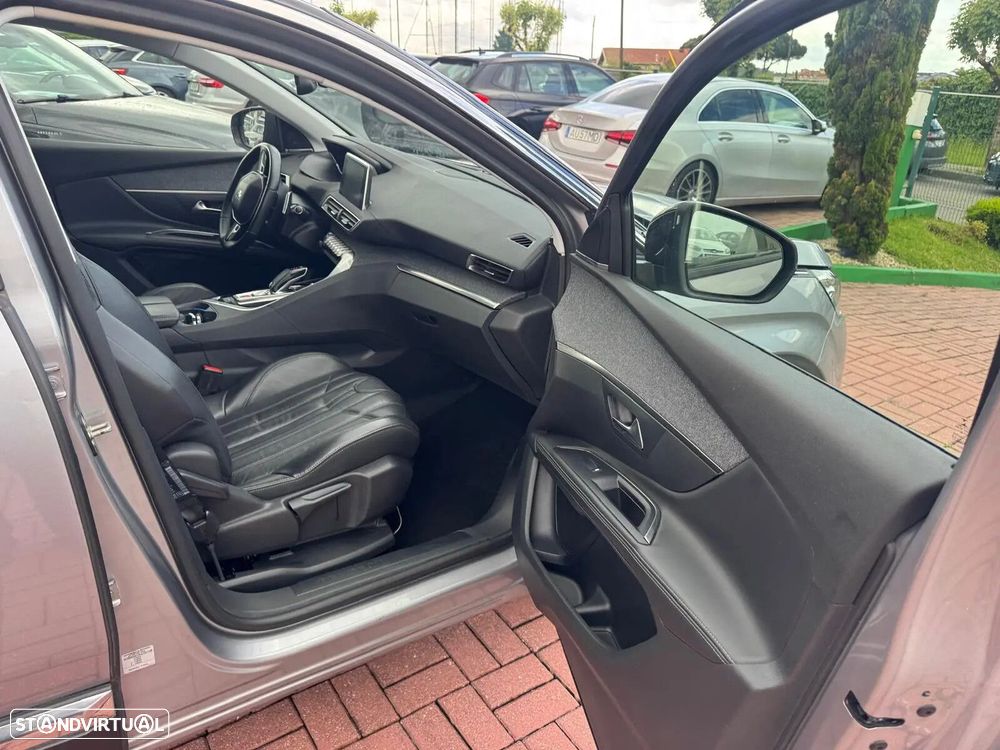 Peugeot 5008 1.2 PureTech GT Pack EAT8 - 31