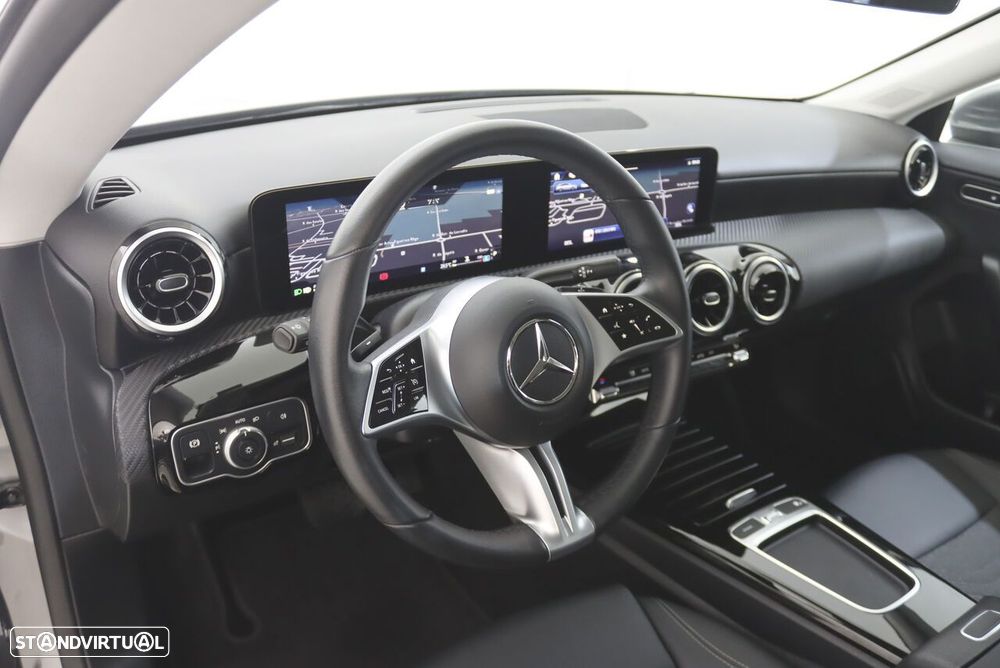Mercedes-Benz CLA 180 d Style Aut. - 4