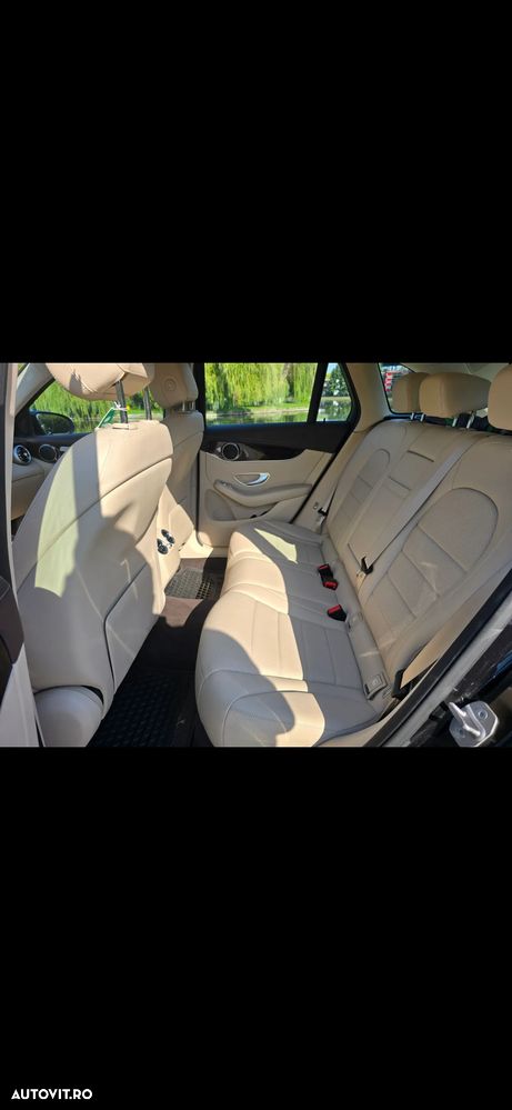 Mercedes-Benz GLC 220 d 4MATIC - 6