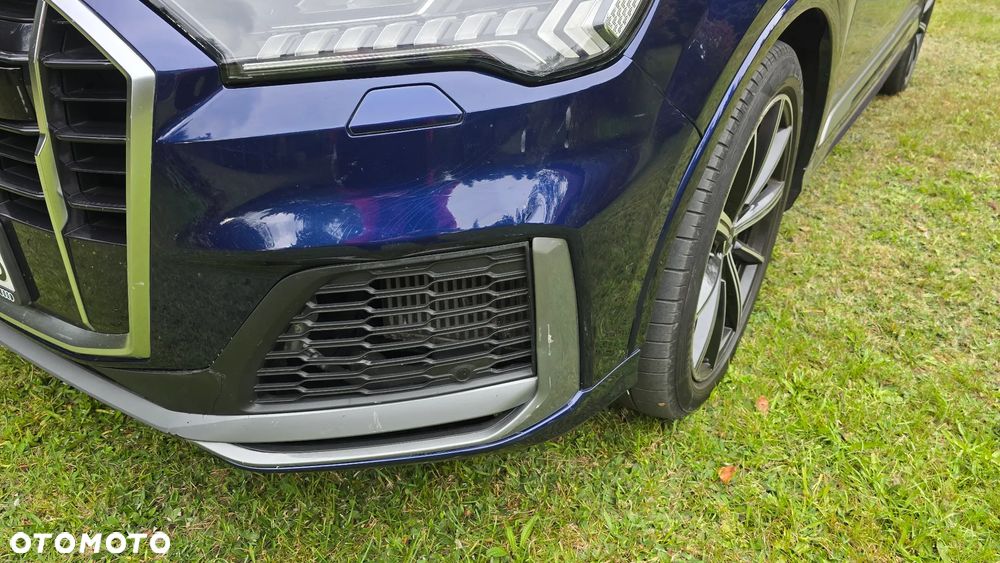 Audi Q7 55 TFSI e Quattro S Line Tiptr - 11