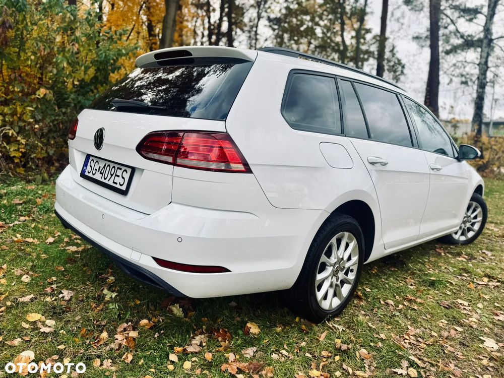 Volkswagen Golf 1.6 TDI (BlueMotion Technology) Comfortline - 4