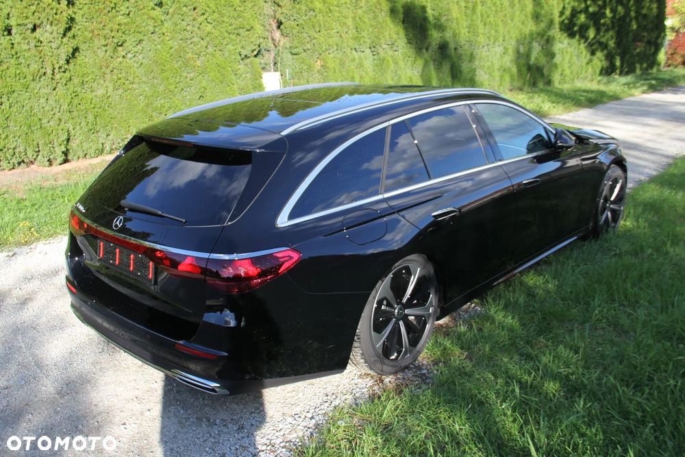 Mercedes-Benz Klasa E 300 9G-TRONIC Avantgarde - 3