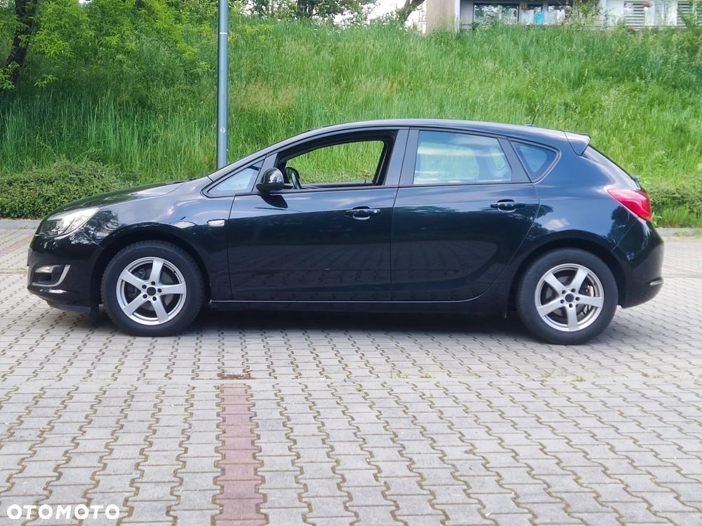 Opel Astra 1.4 Turbo Active - 10