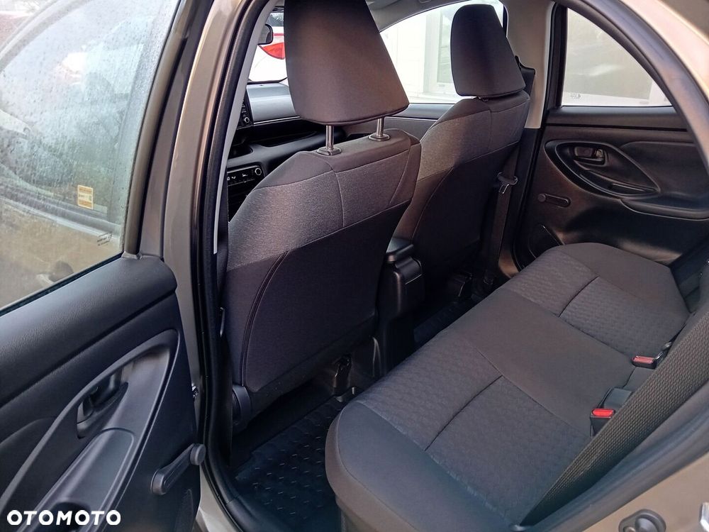 Toyota Yaris Hybrid 1.5 Comfort - 10