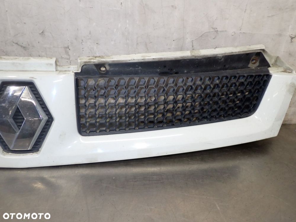 GRILL ATRAPA RENAULT MASTER 2.5 - 3