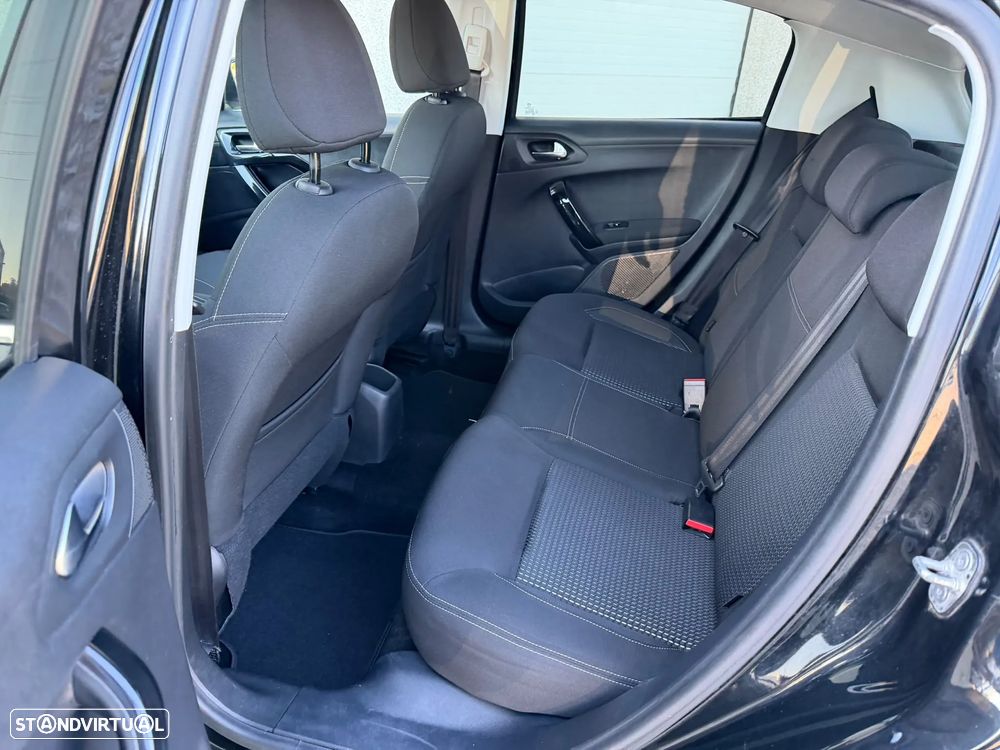 Peugeot 208 1.6 BlueHDi Active - 22