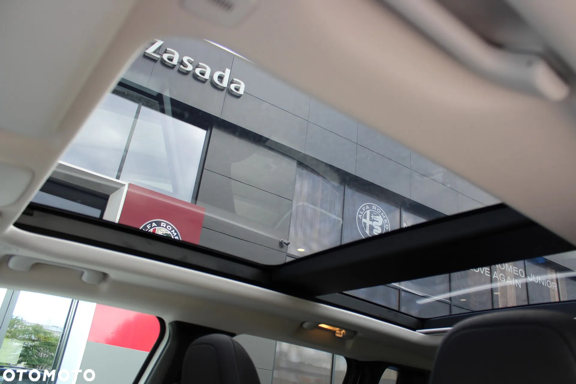 Jeep Renegade 1.5 T4 mHEV North Star FWD S&S DCT - 3