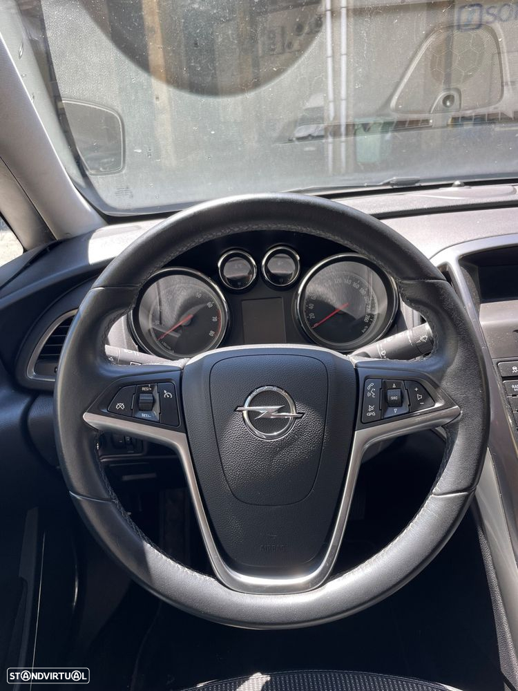 Opel Astra 1.4 Cosmo - 11