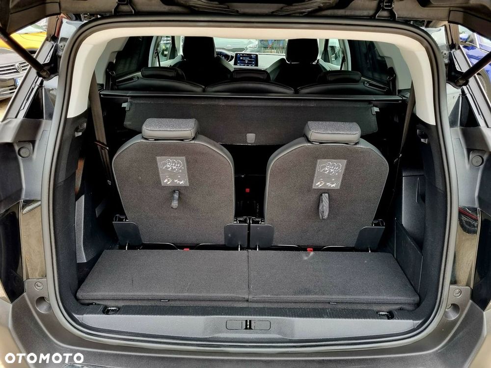 Peugeot 5008 1.5 BlueHDi Allure S&S EAT8 - 14