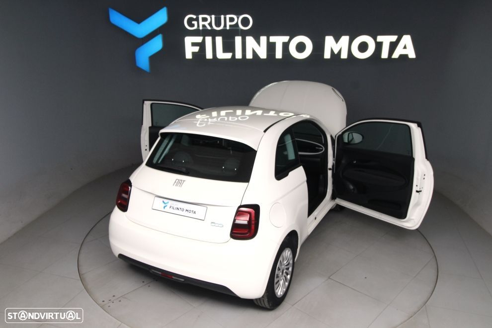 Fiat 500e Action - 10