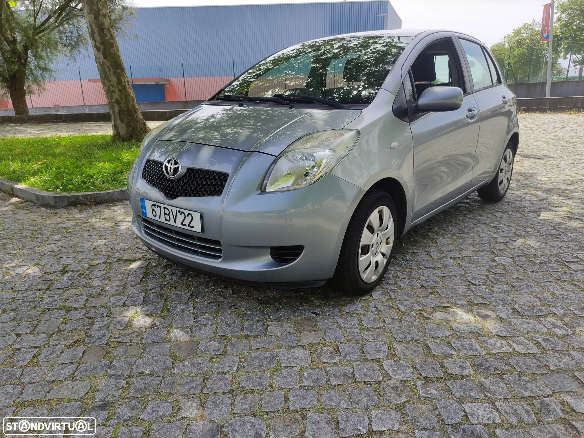 Toyota Yaris - 2