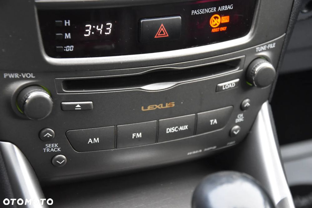 Lexus IS 220d Executive Line - 25