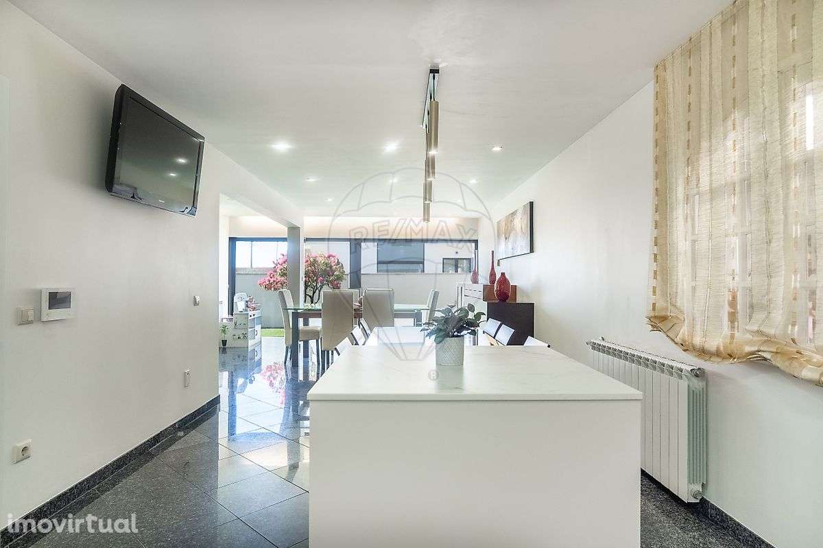 Moradia T3 para venda - Grande imagem: 3/45