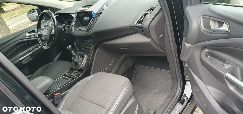 Ford Kuga 1.5 EcoBoost FWD Titanium ASS MMT6 - 12
