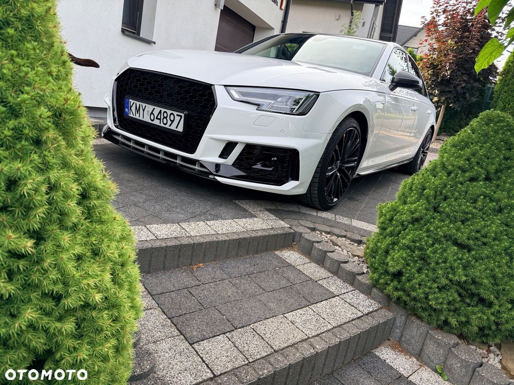 Audi A4 Limousine - 2
