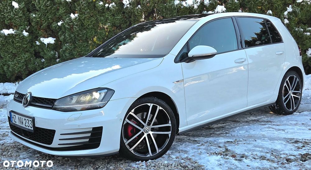 Volkswagen Golf GTD 2.0 TDI SCR DSG - 3