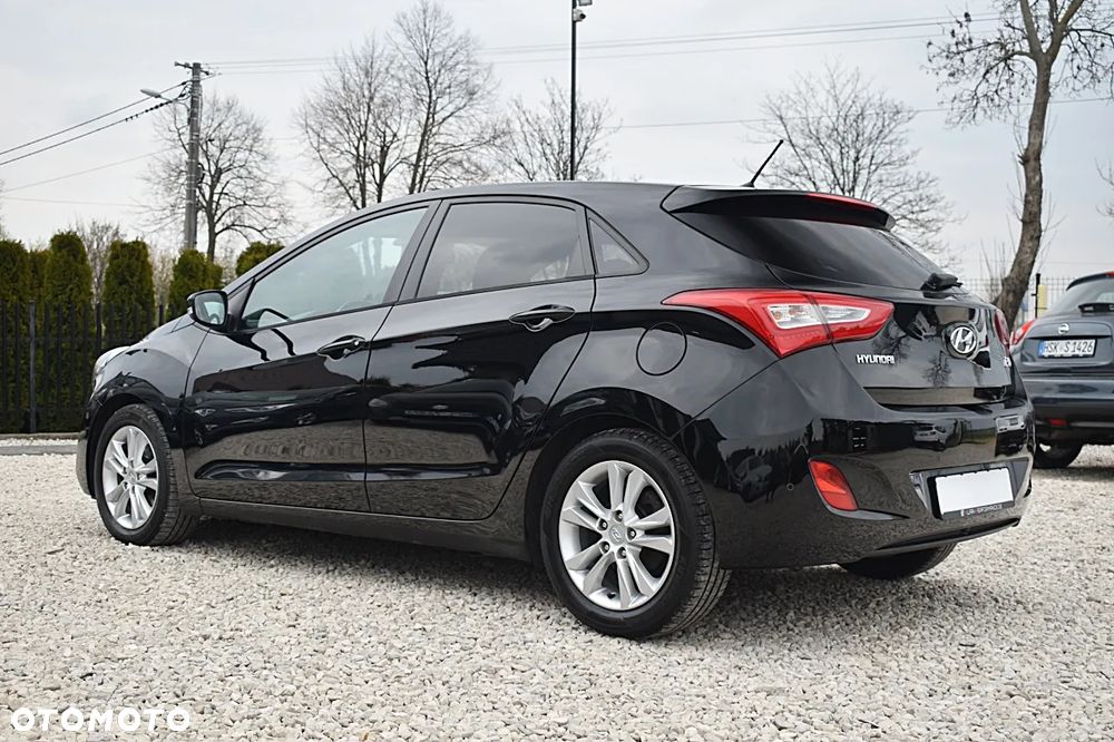 Hyundai i30 1.6 CRDI Trend - 6