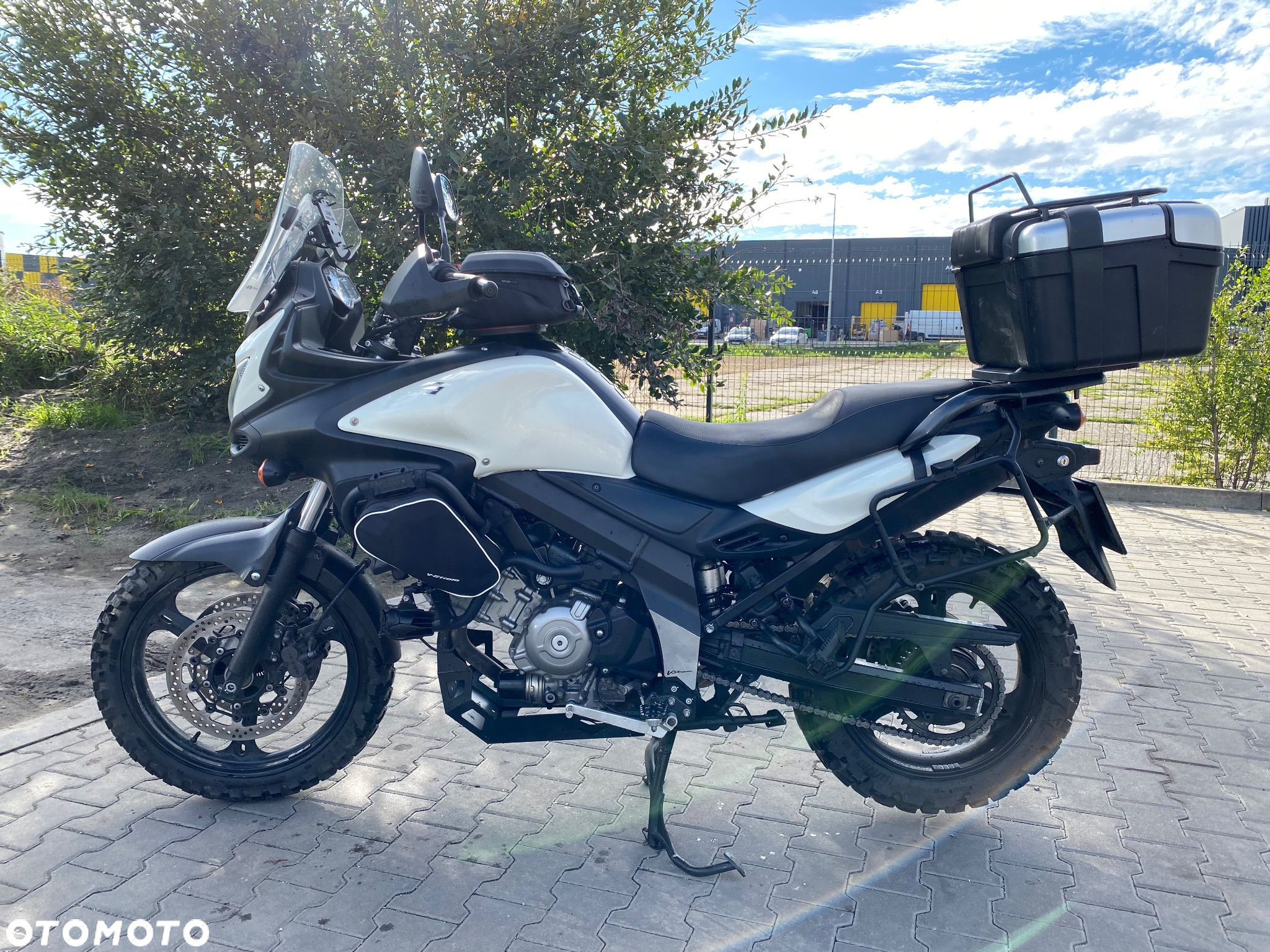 Suzuki DL - 9