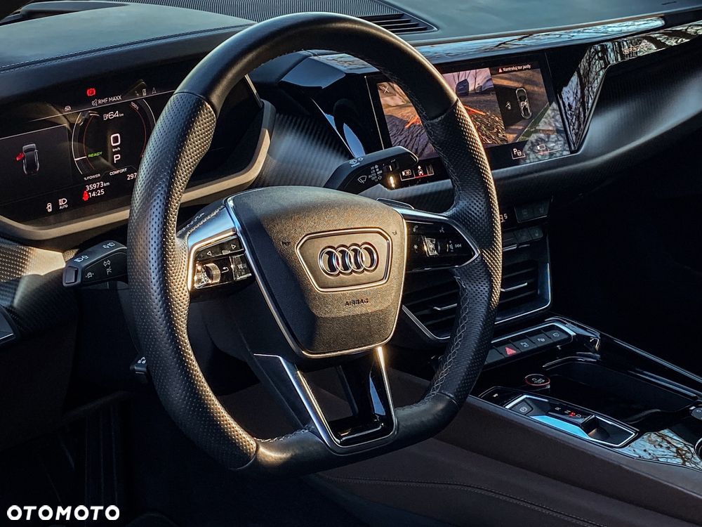 Audi e-tron GT 60 93kWh Quattro - 17