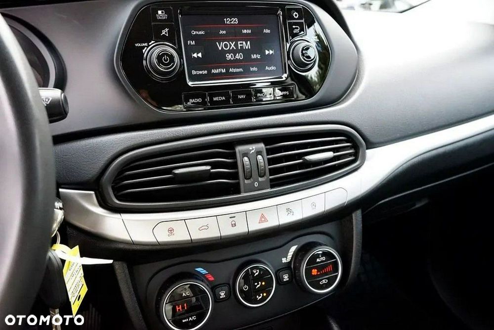Fiat Tipo - 24