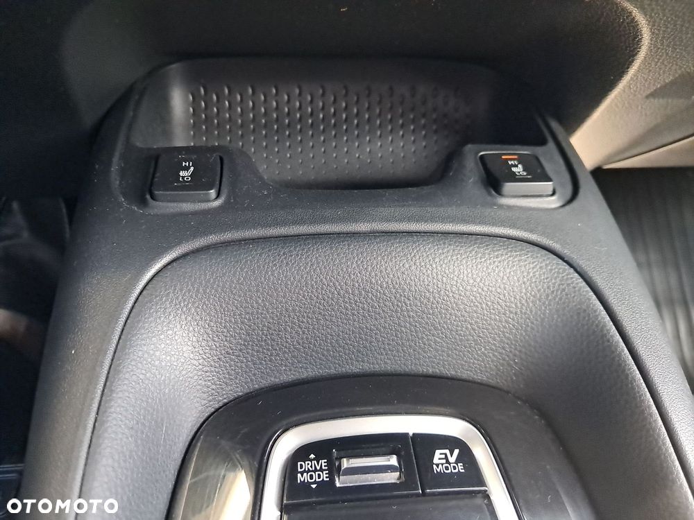 Toyota Corolla 1.8 Hybrid Comfort - 21