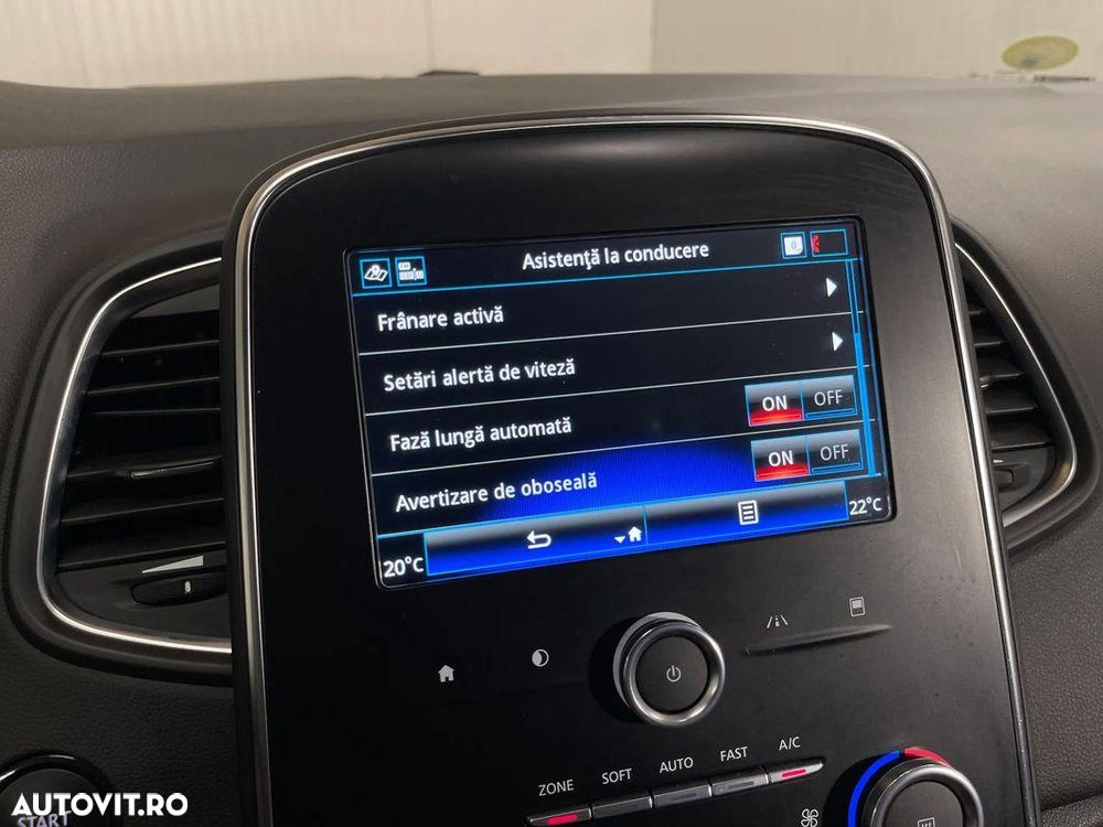 Renault Scenic BLUE dCi 120 EDC BUSINESS EDITION - 18