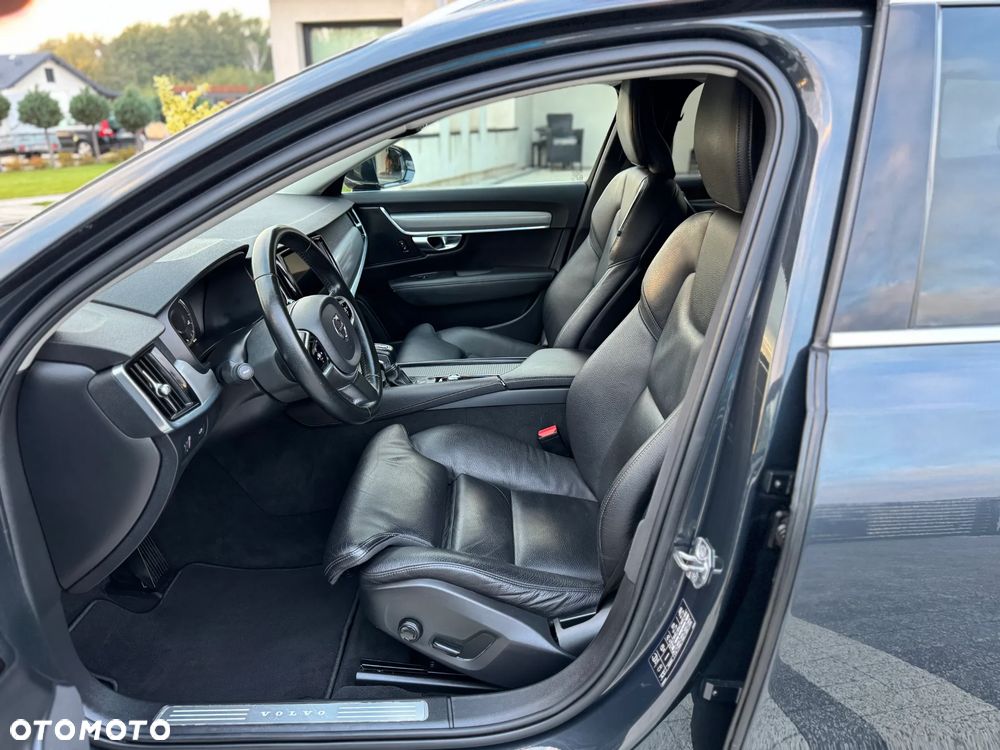 Volvo V90 - 23
