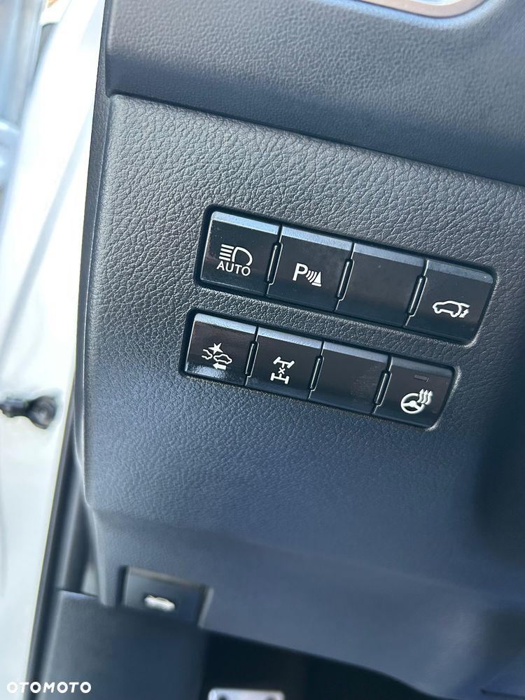 Lexus NX 200t F Sport AWD - 25