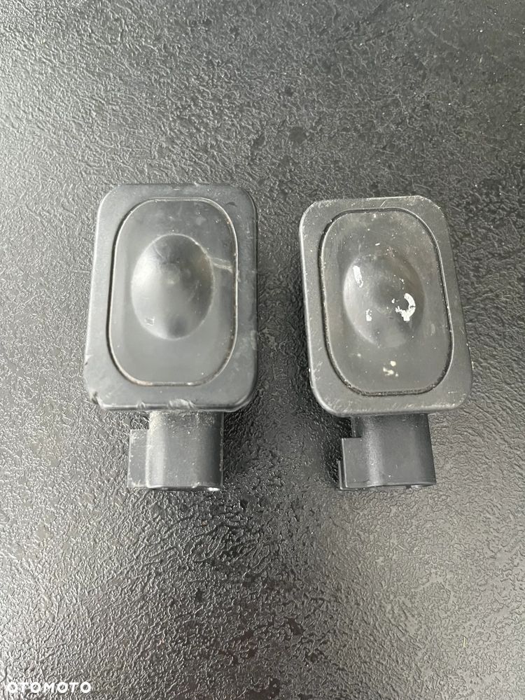 PRZYCISK OTWIERANIA KLAPY BB5T-14K147-BA - 1