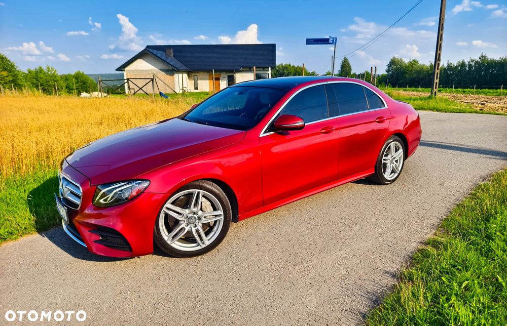 Mercedes-Benz Klasa E 300 9G-TRONIC - 12