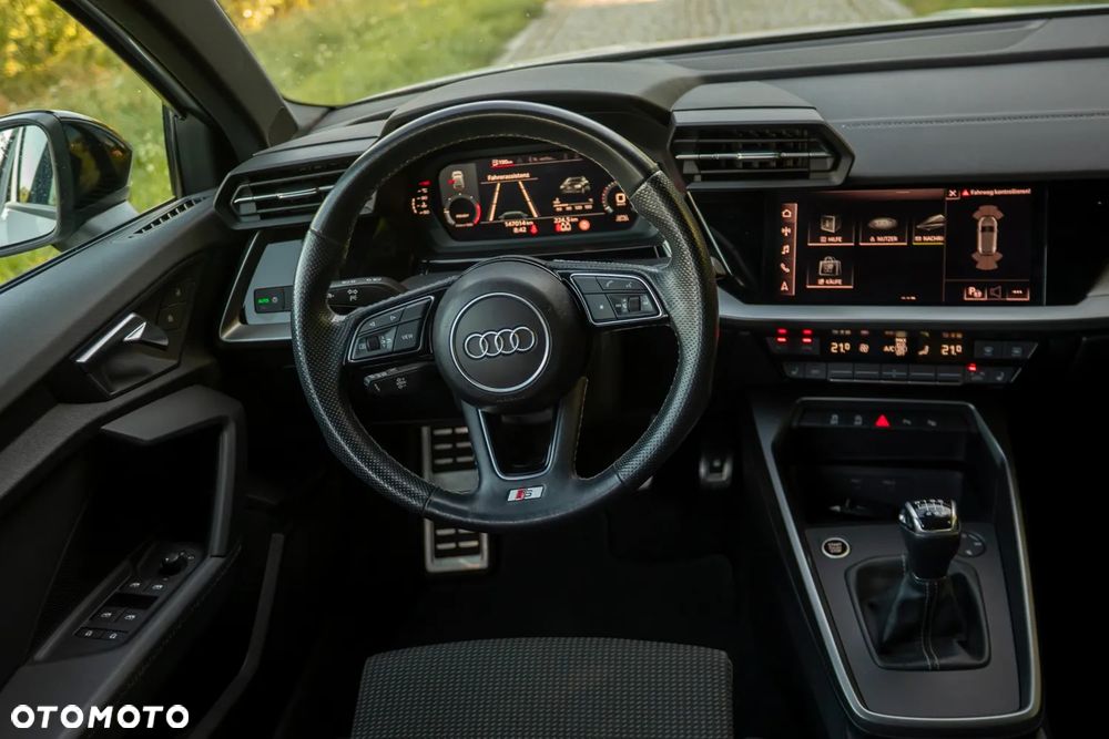 Audi A3 Sportback 35 TDI S line - 17
