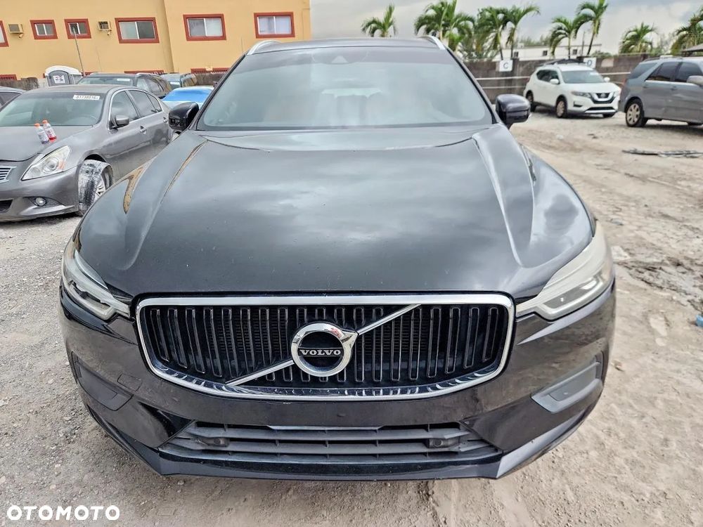 Volvo XC 60 T6 AWD Geartronic Momentum - 5